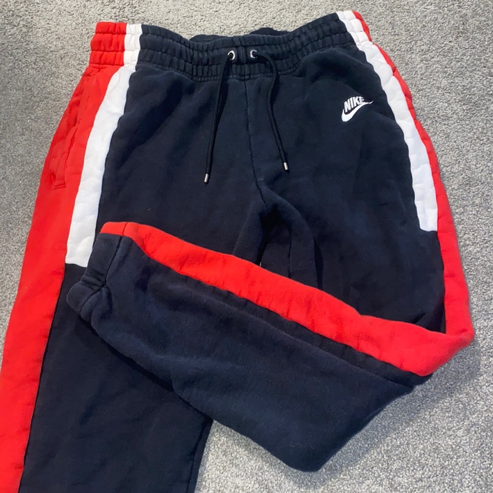 Nike joggers (great condition)